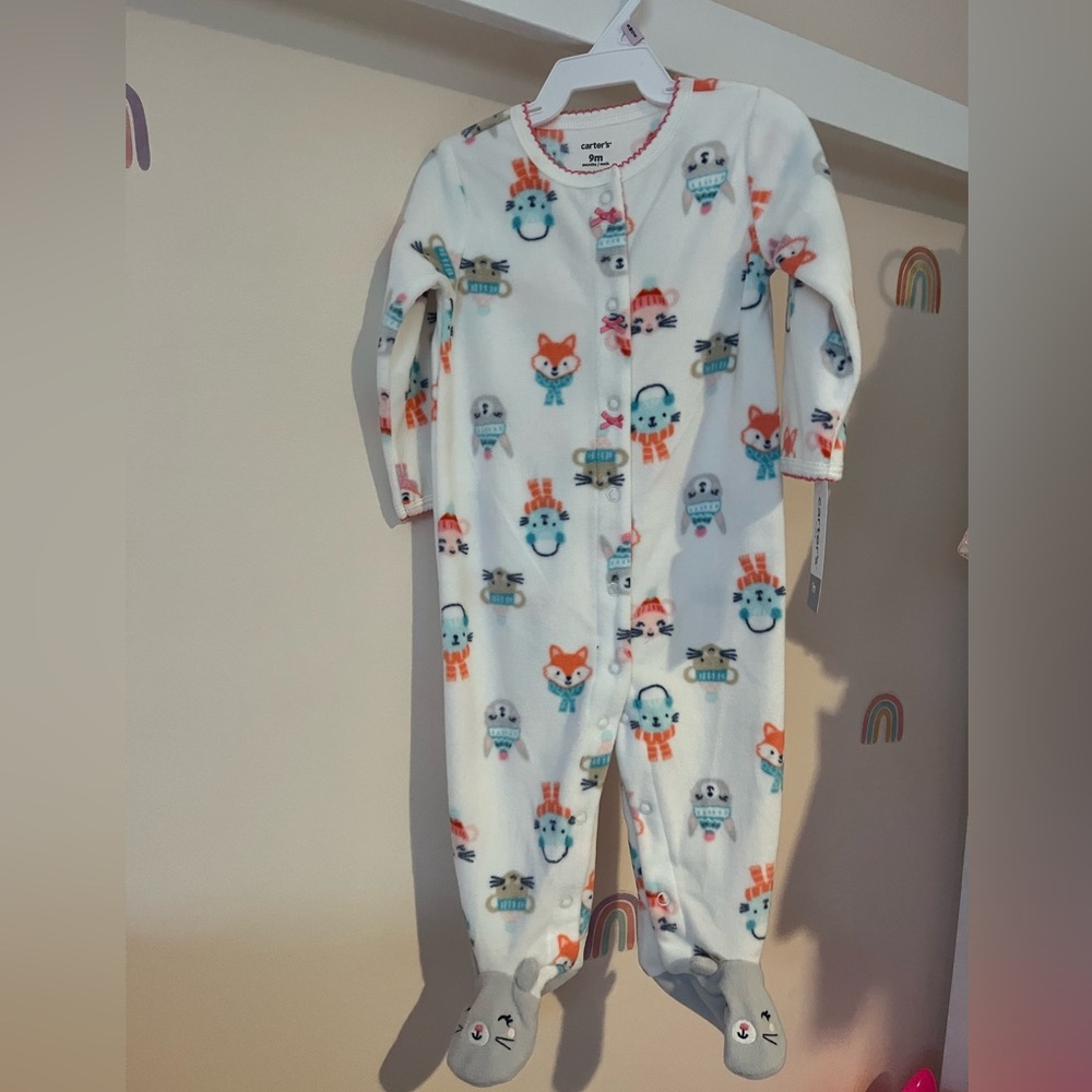 Carters baby onesie size 9 months